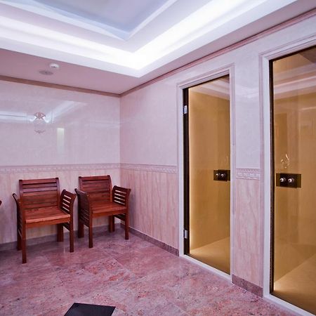 Hotel Incognito Pomorie Bagian luar foto