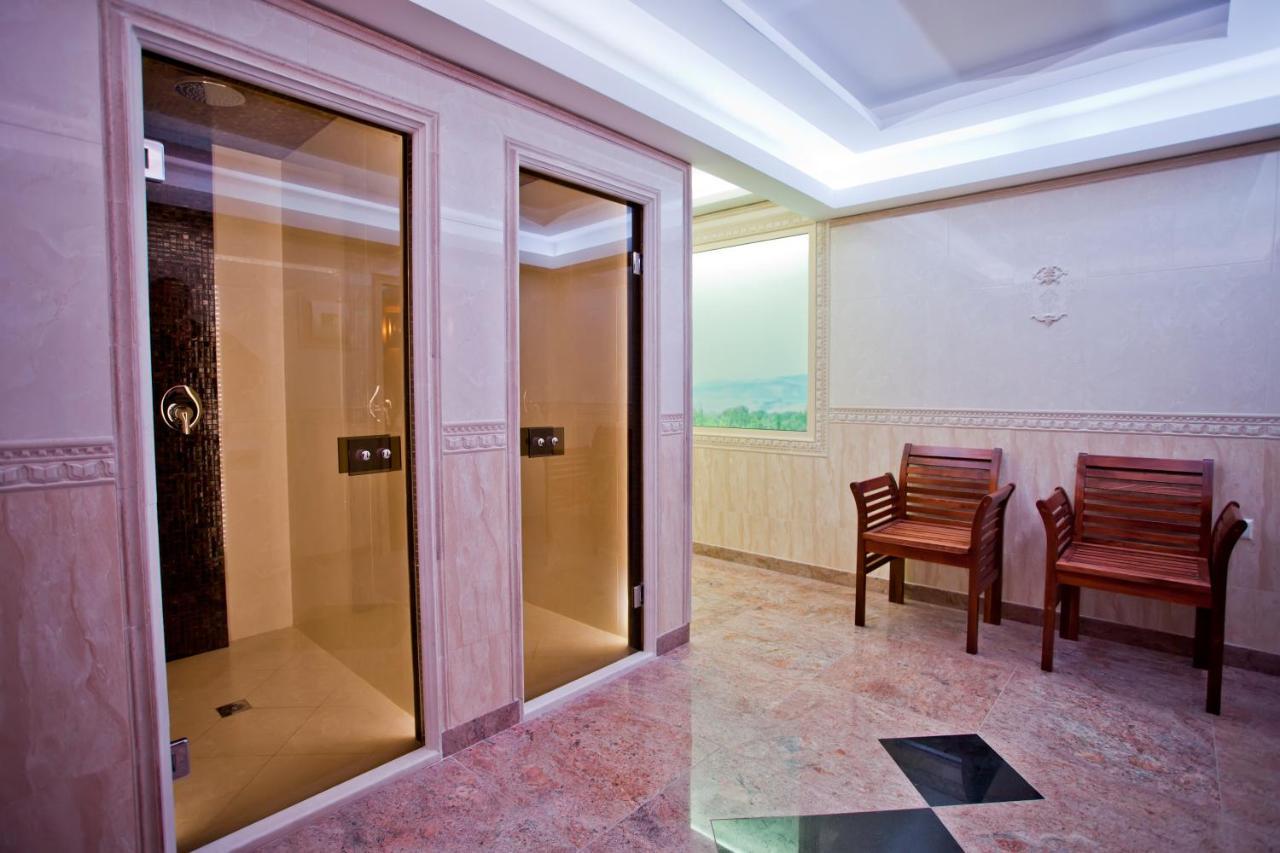 Hotel Incognito Pomorie Bagian luar foto