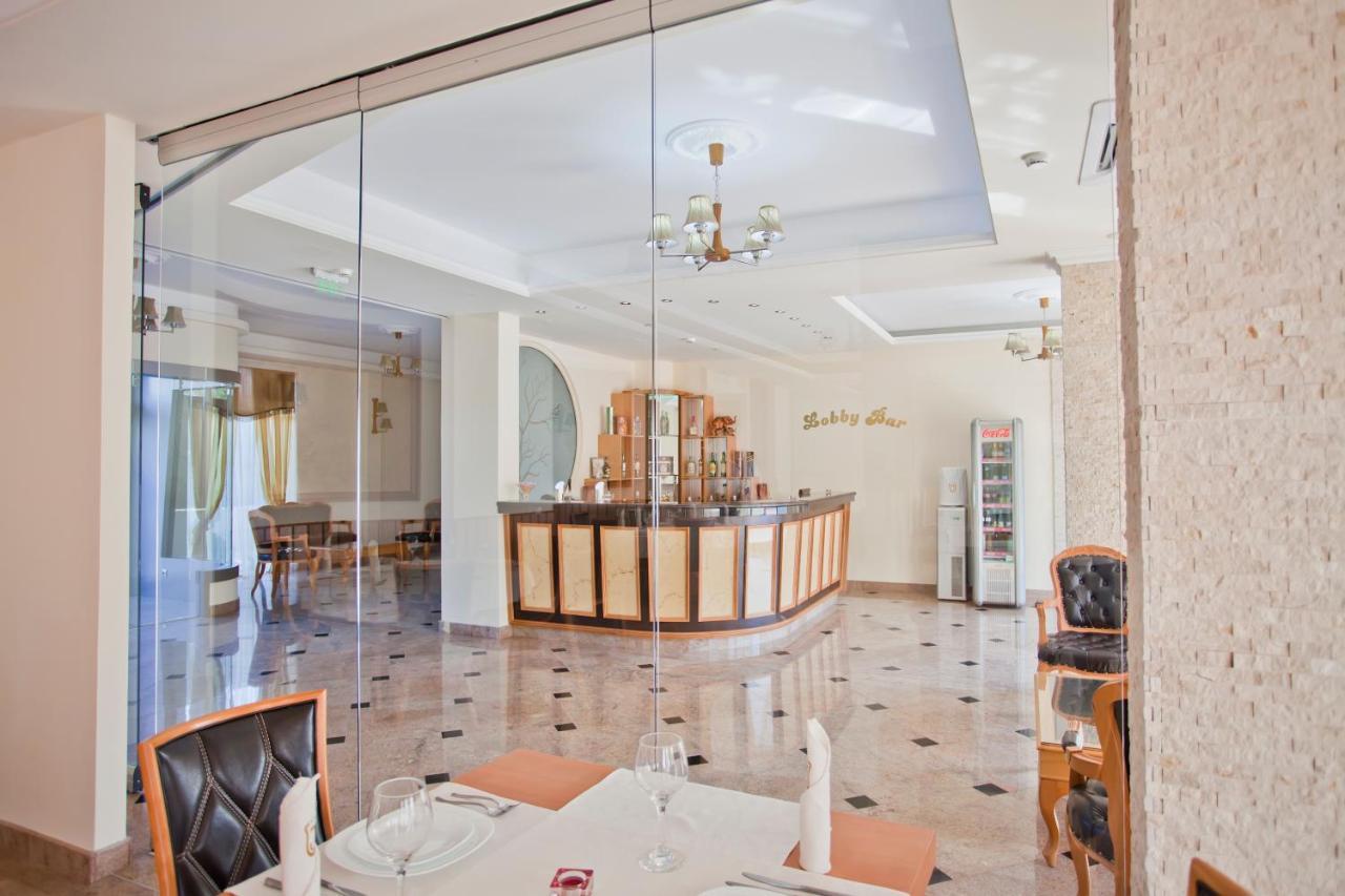Hotel Incognito Pomorie Bagian luar foto