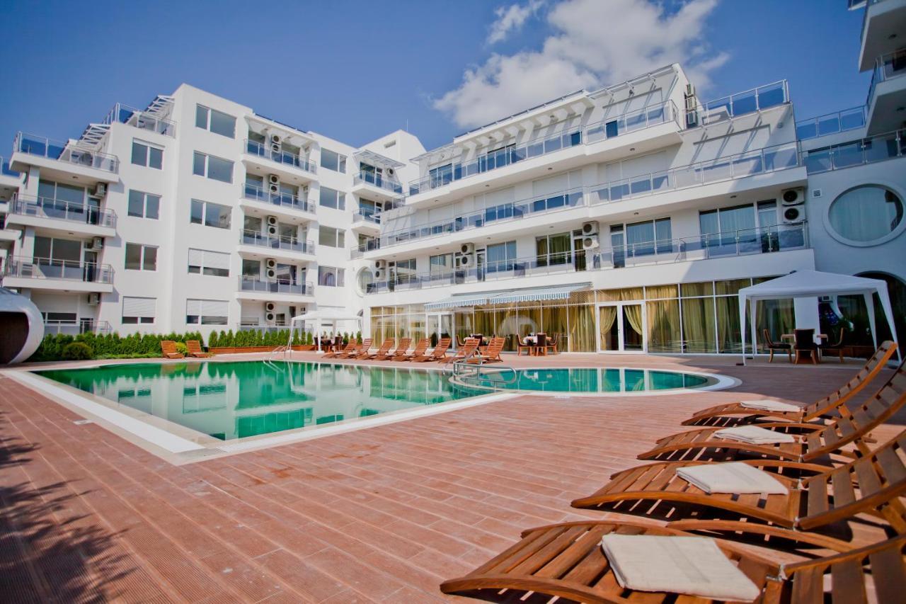 Hotel Incognito Pomorie Bagian luar foto
